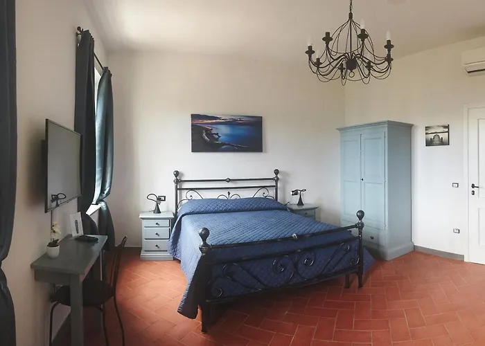 Mi Casa Es Tu Casa 3*